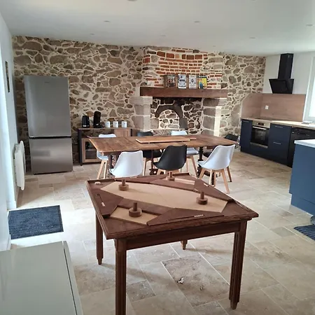 Alpaganie , Elevage D'alpagas, Domaine Prive 19ha, 3 Lacs, Peche, Animaux